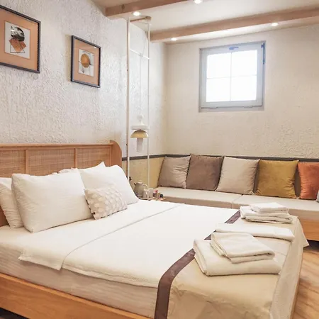 Qara Hotel