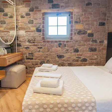 Hotel Qara Ayvalik