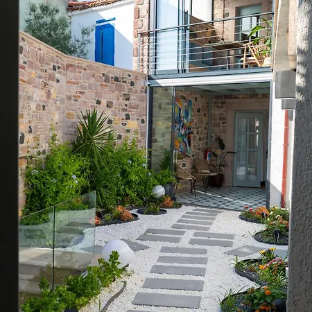 Qara Hotel Ayvalik